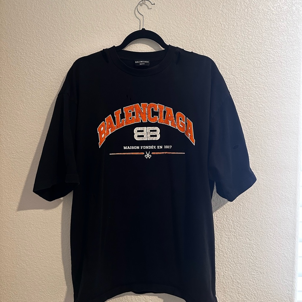 Balenciaga Unisex Black Tee